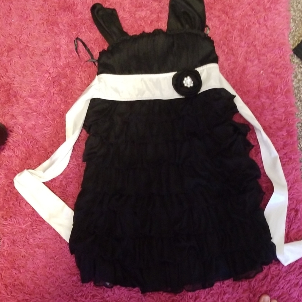Girls dress